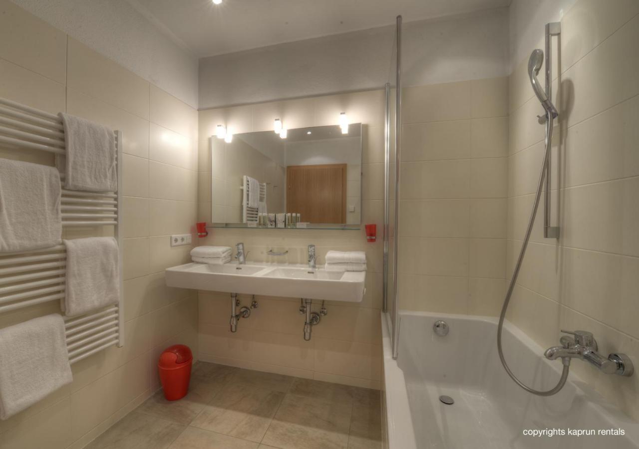 Ski & Golf Apartments By Kaprun Rentals Екстер'єр фото